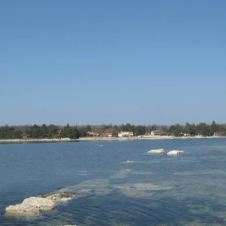 Spert Lägenhet Umag