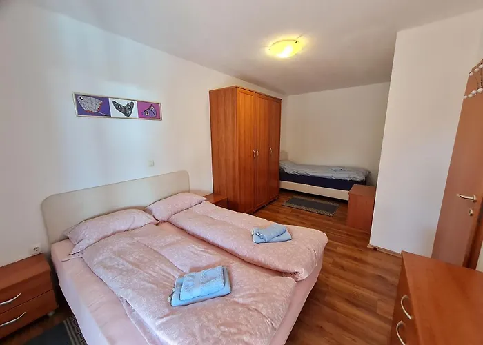 Spert Lägenhet Umag