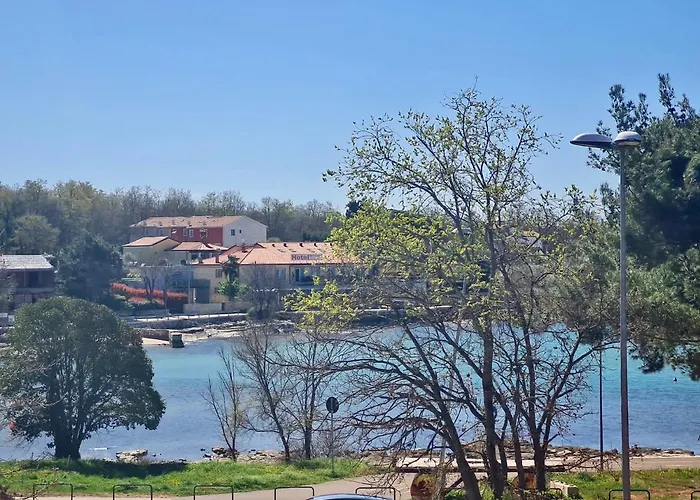 Spert Lägenhet Umag